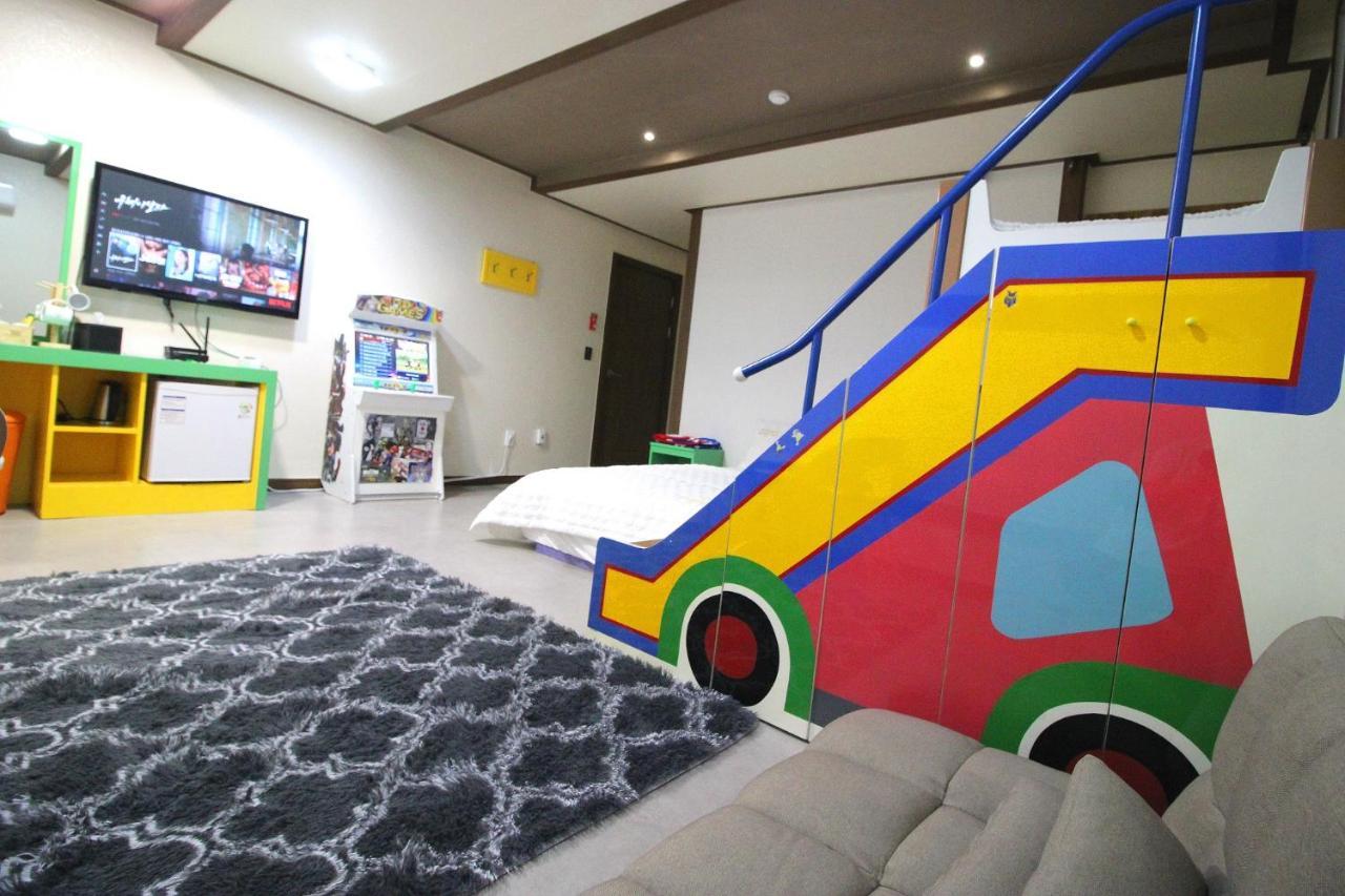 Kids & Family Hotel Gyeongju Exterior photo