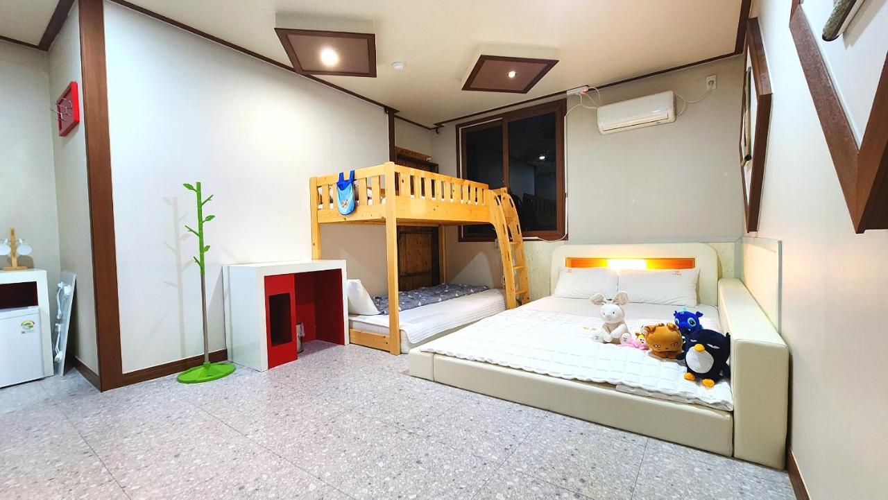 Kids & Family Hotel Gyeongju Exterior photo